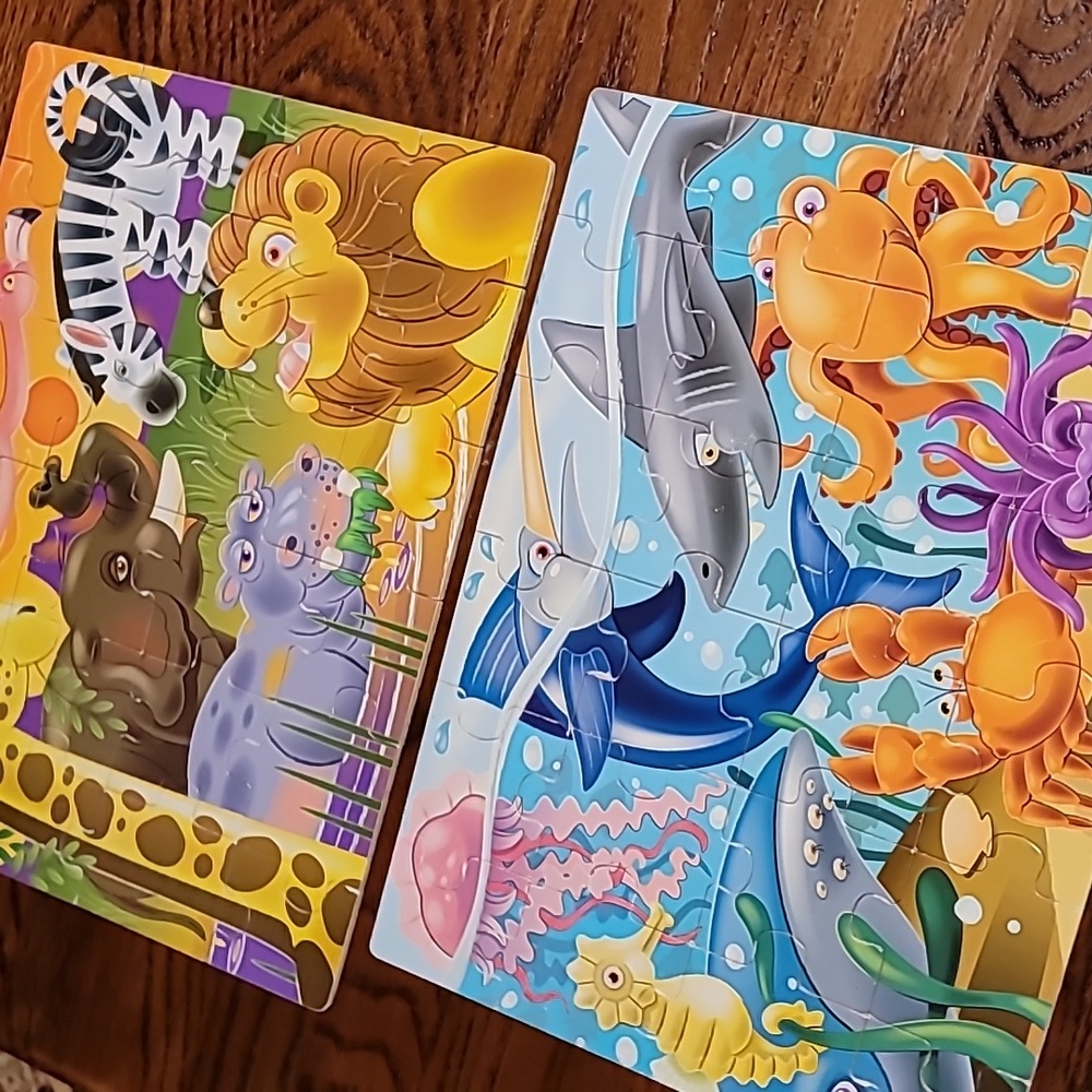 2 24 piece wooden puzzle. Animal themed